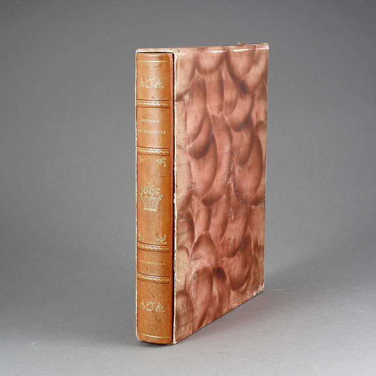 AXEL PHIL OCH JAKOB ERIKSSON, "Svenska Fruktsorter", PA Norstedt & Söners Förlag Stockholm 1924.