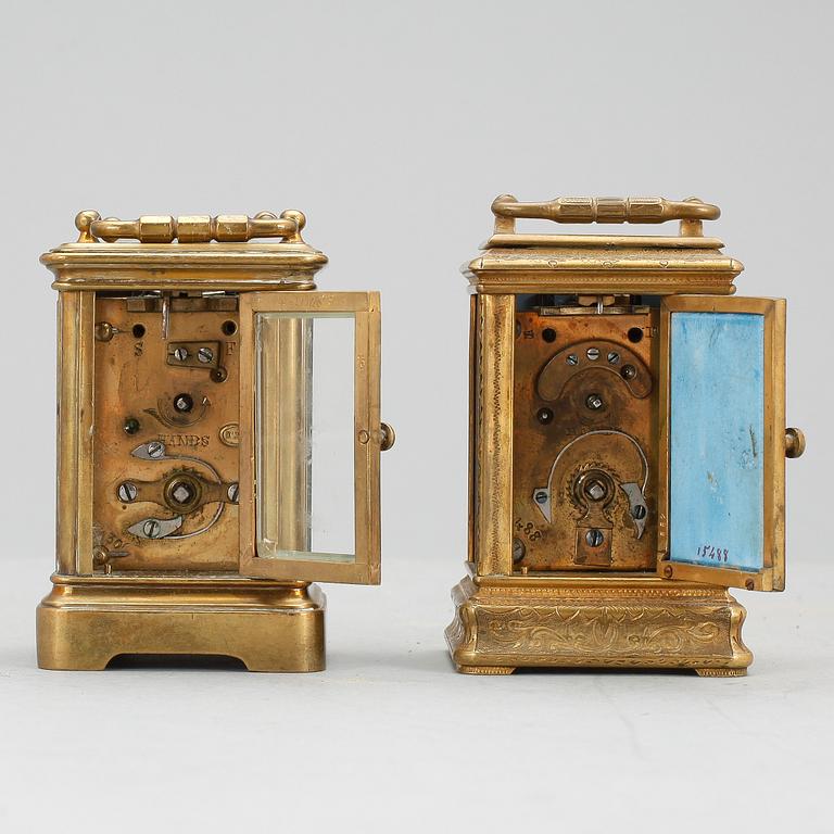 RESEUR, 2 st, bla J W Benson, London, 1900-tal.