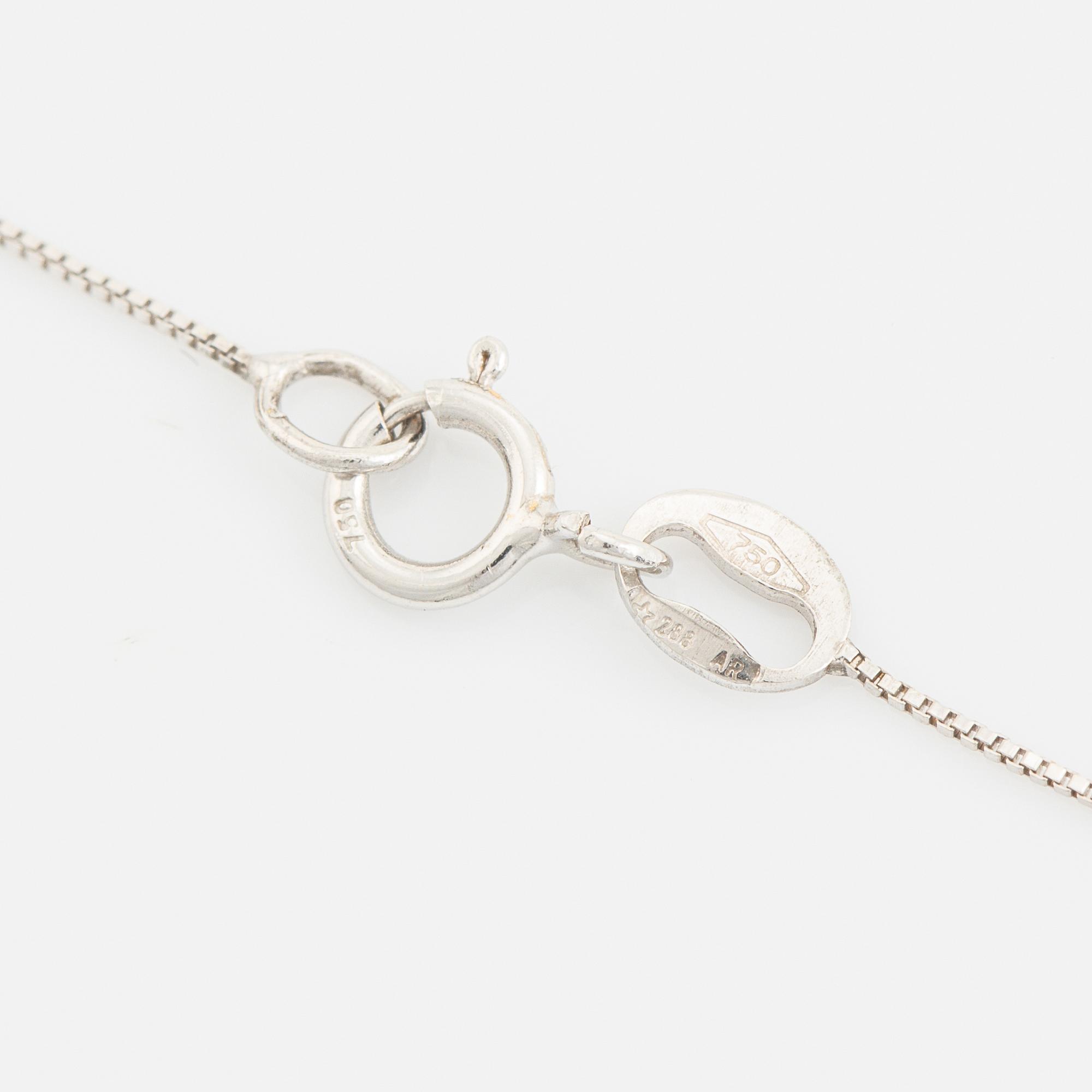 Collier, med fasettslipad oval akvamarin  och briljantslipad diamant.