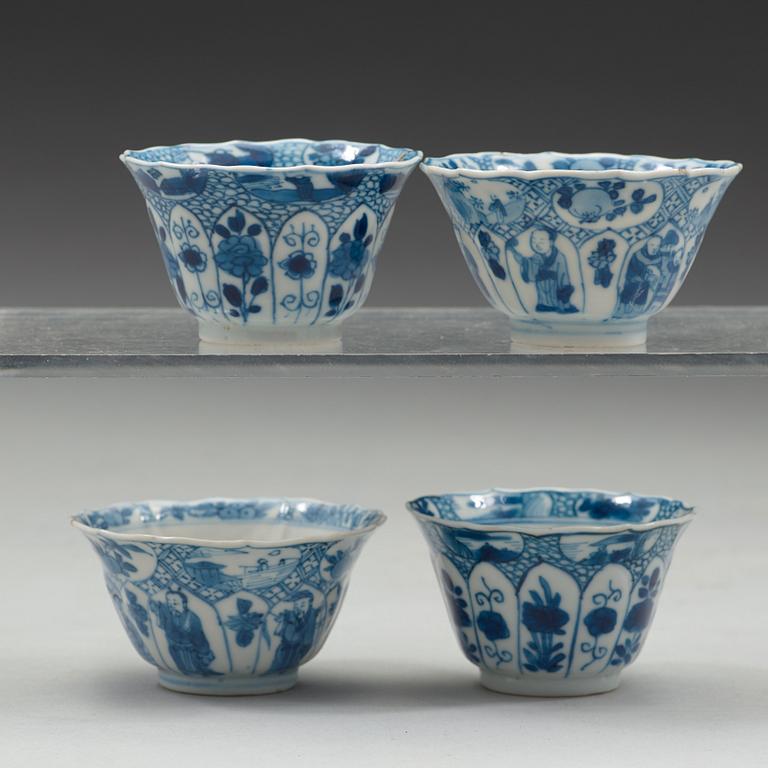 A set of four blue and white cups, Qing dynasty, Kangxi (1662-1722).