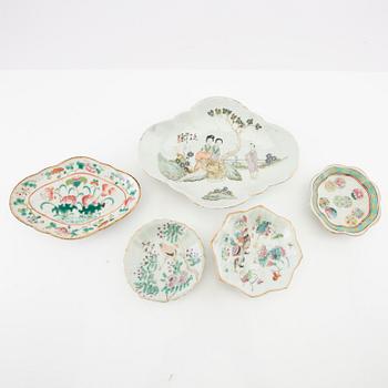 Parti 5 delar porslin Kina, sen Qingdynasti/1900-tal.