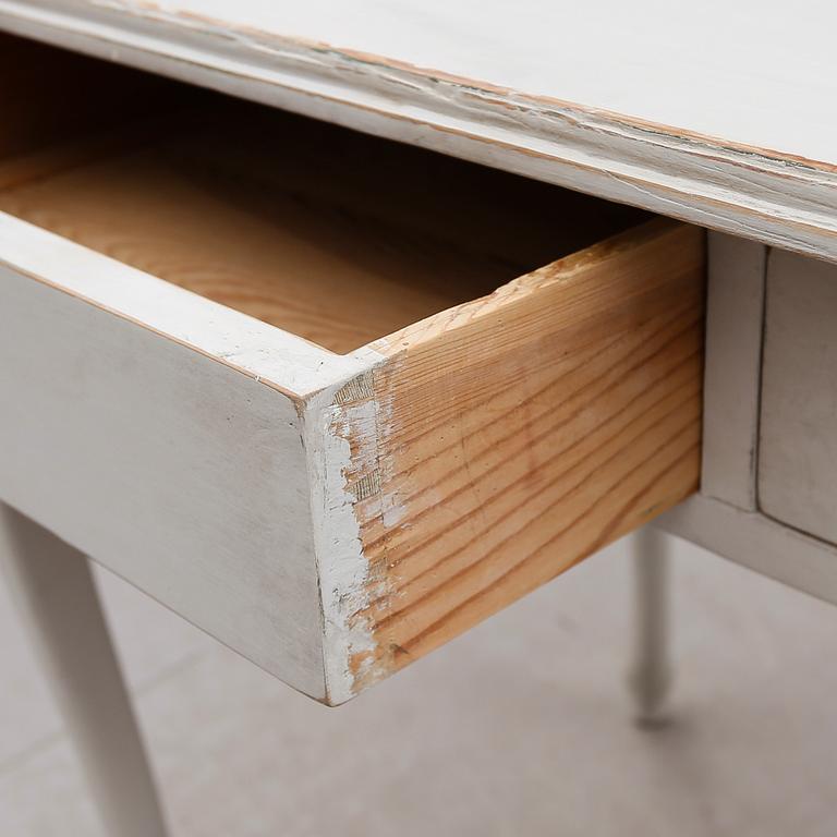 SKRIVBORD, 1900-talets första hälft.