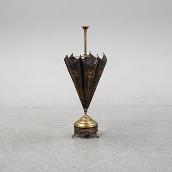 A brass and copper umbrella stand, first half of the 20th Century.