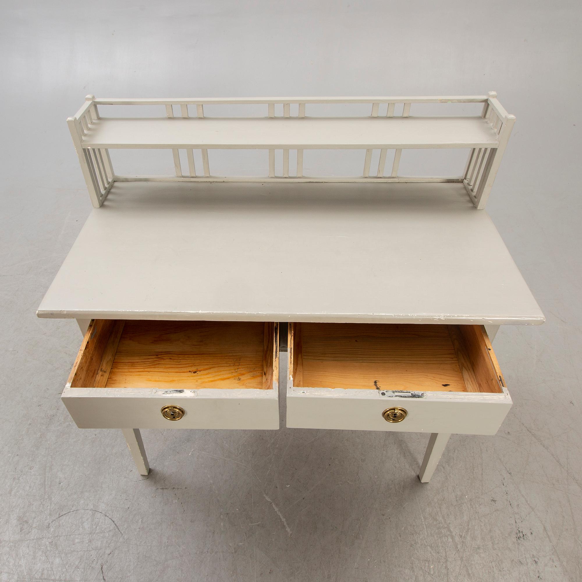 A Swedish early 1900s painted desk.