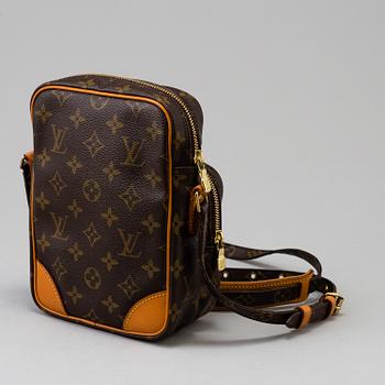 LOUIS VUITTON, a monogram canvas 'Amazone' bag.