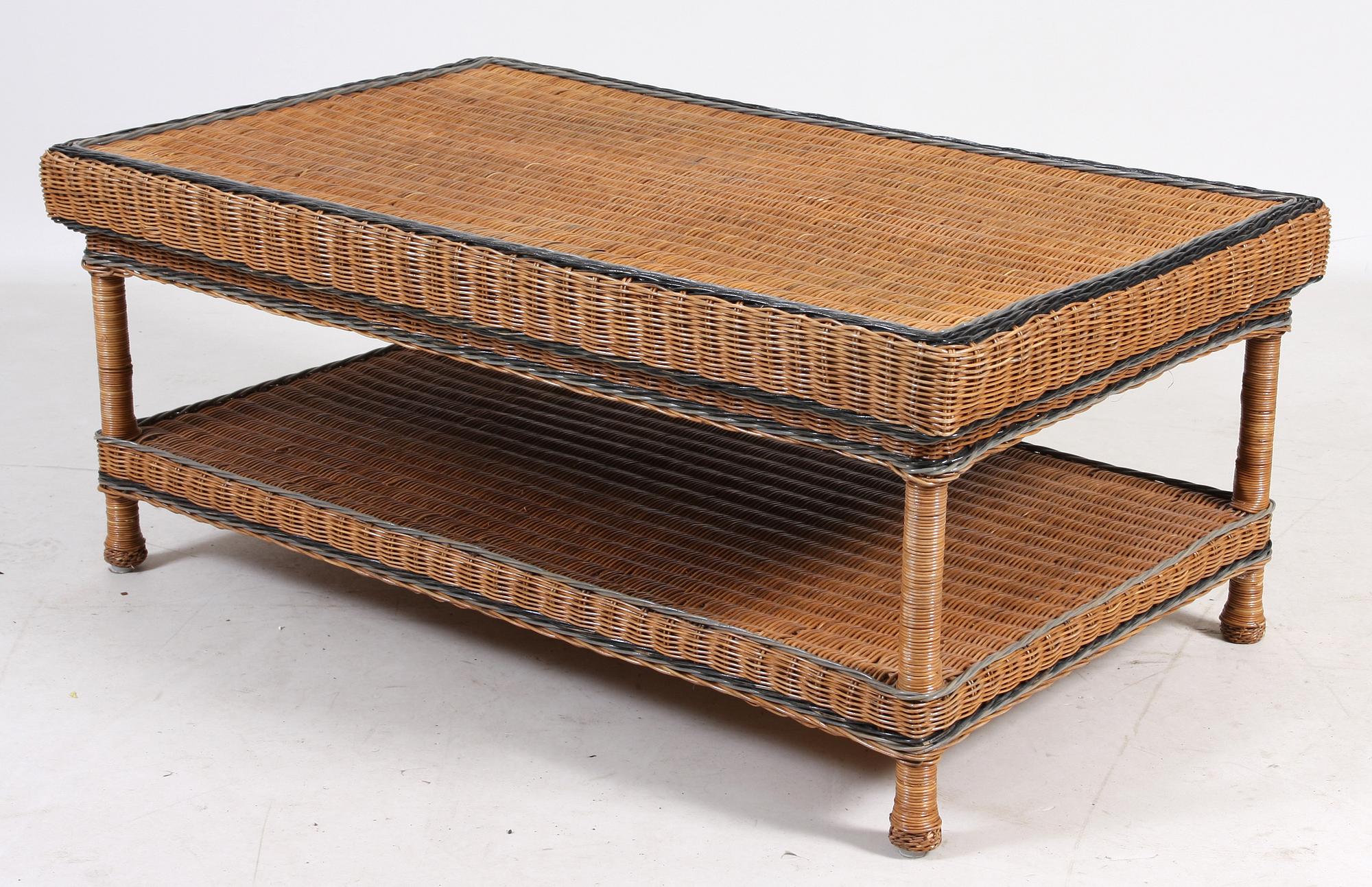 SOFFA samt BORD, korg, 1900-tal.