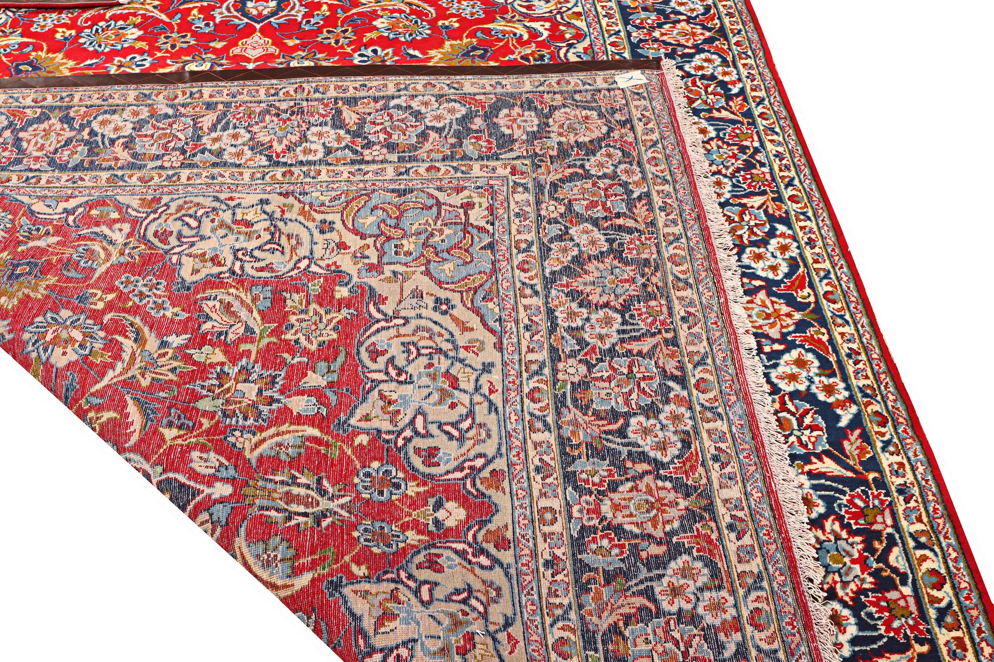 A Najafabad carpet, c. 330 x 233 cm.