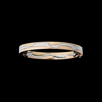 GEORG JENSEN, ARMRING, "Fusion", 18K guld i tre färger, briljantslipade diamanter.