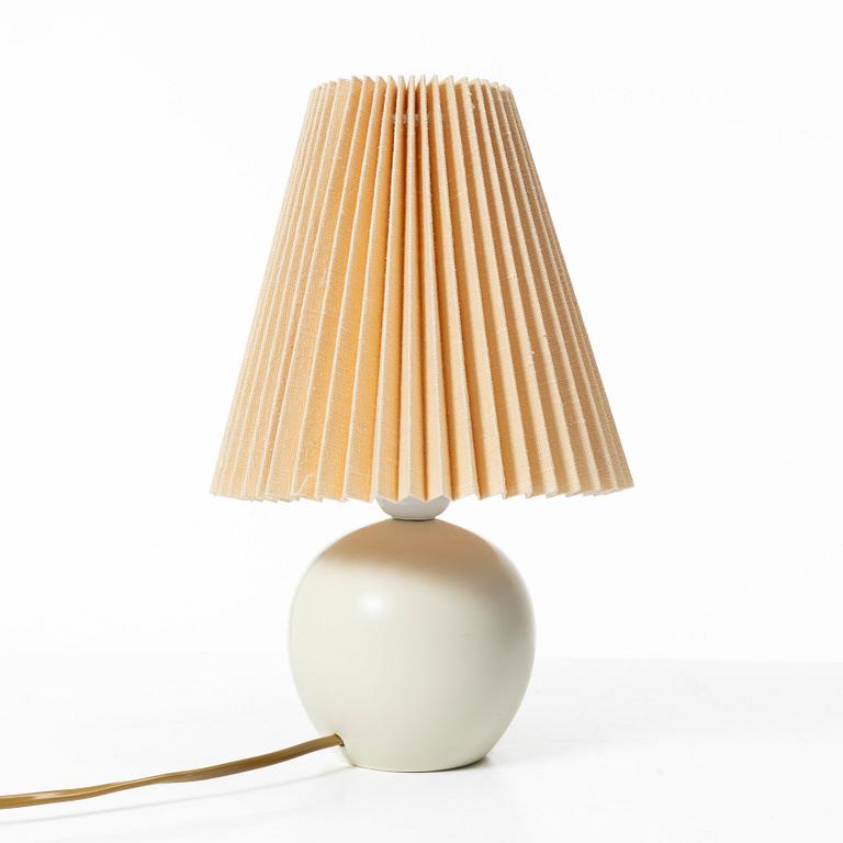 Josef Frank, a model 2575 table lamp, Svenskt Tenn.