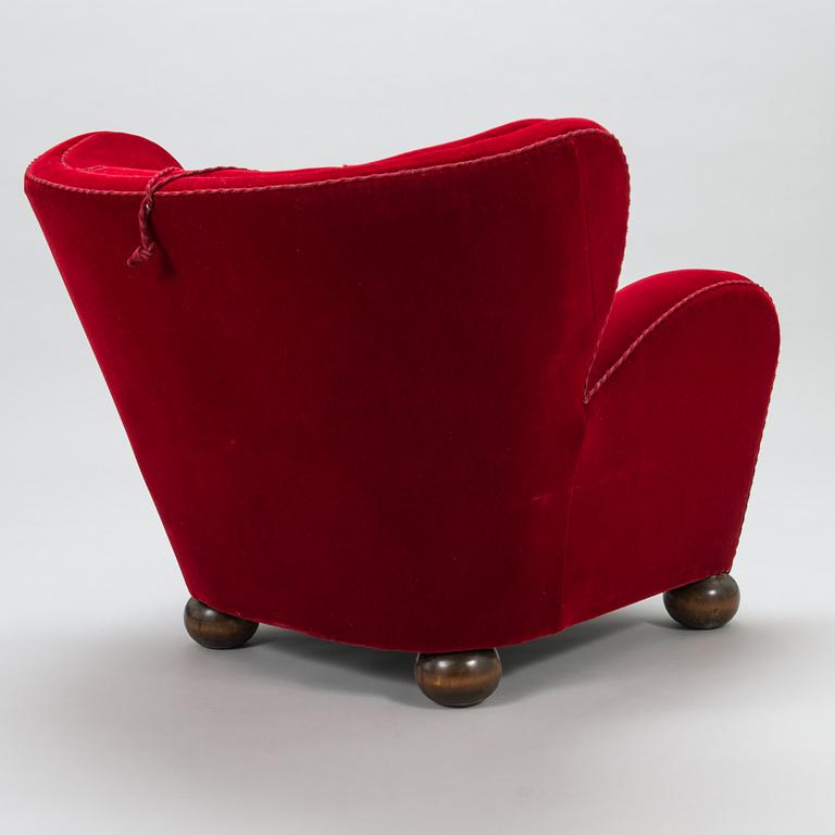 MÄRTA BLOMSTEDT, an 'Aulanko-model' armchair. Designed in 1939.