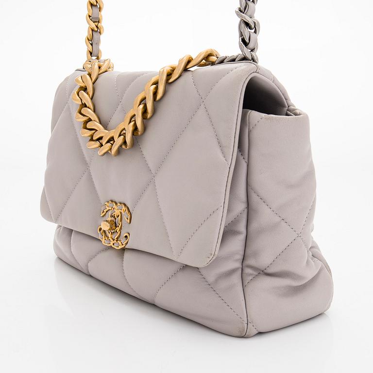 Chanel, bag, '19 Large Flap Bag'.