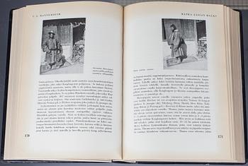 BOKVERK, vol. I-II "Matka Aasian halki" Carl Gustaf Mannerheim, Oy Suomen Kirja, Helsinki.