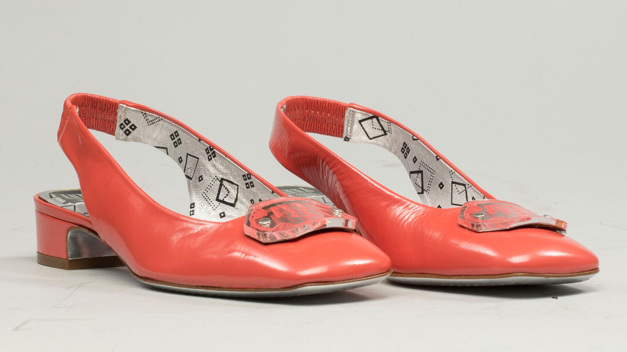 SKOR, Anna Sui.