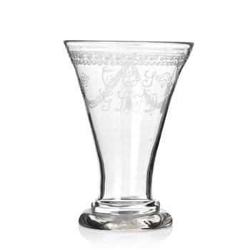 308. Bägare, glas. Sengustaviansk, sannolikt Cedersbergs glasbruk, omkring år 1800.