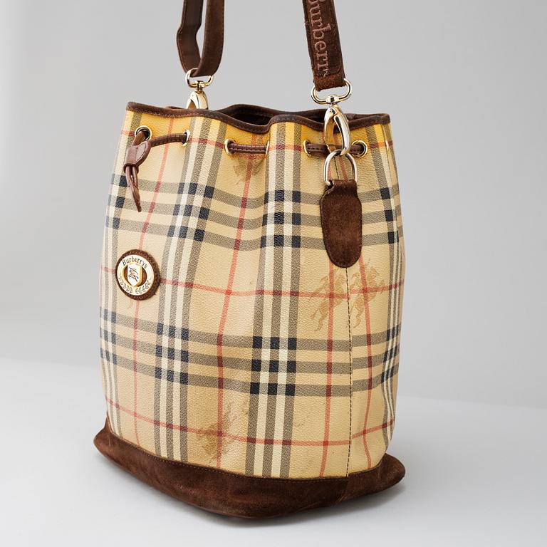 A Burberry handbag, 80's.