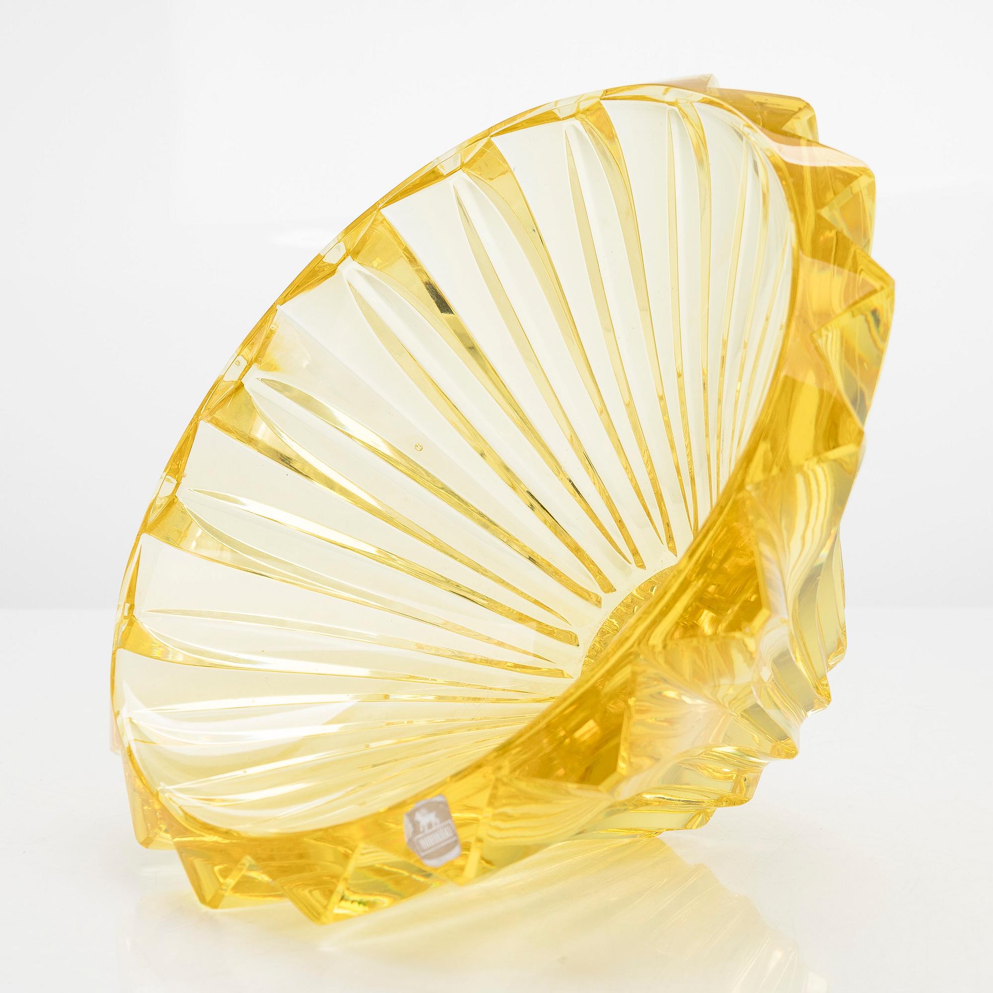 Aimo Okkolin, skål, "Kronblad", signerad Aimo Okkolin Riihimäen Lasi Oy.