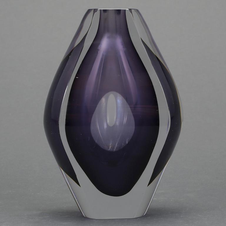 VAS, glas, "Ventana", Mona Morales Schildt, Kosta, 1900-talets andra hälft.