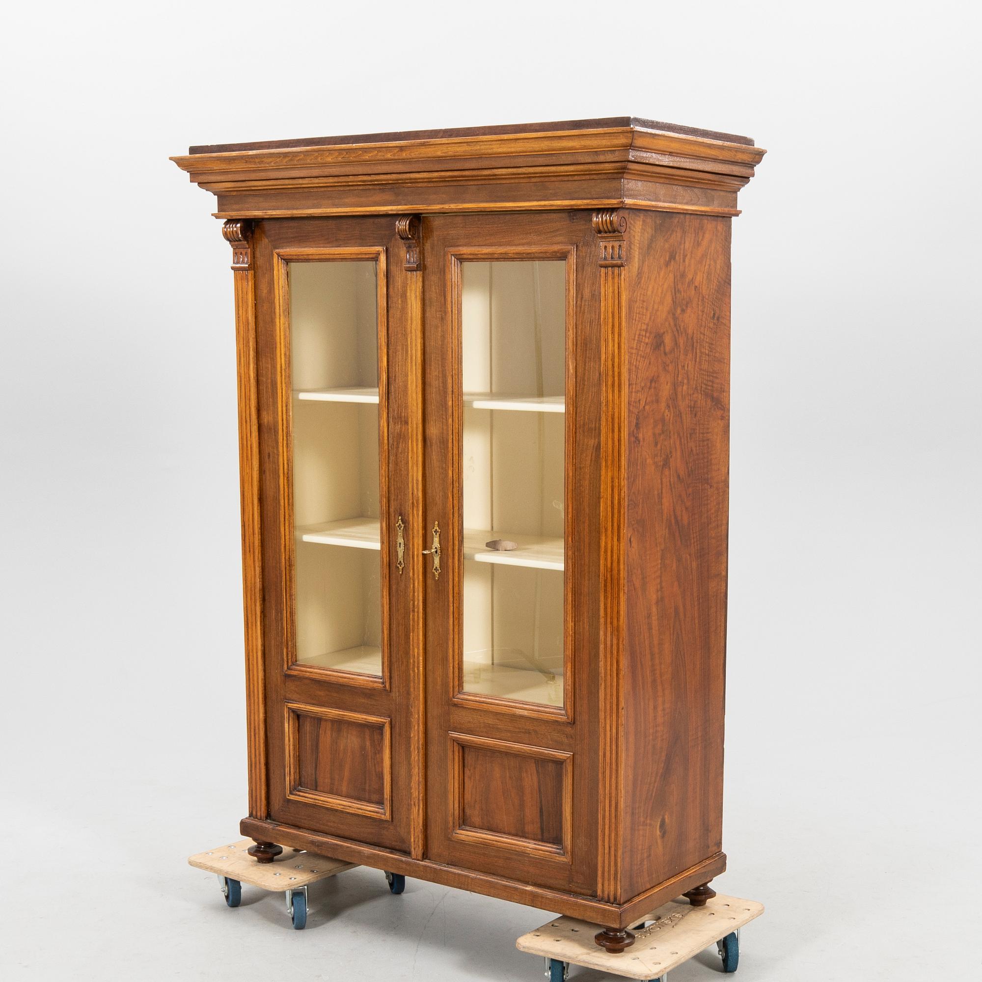 Display Cabinet, first half of the 20th century.