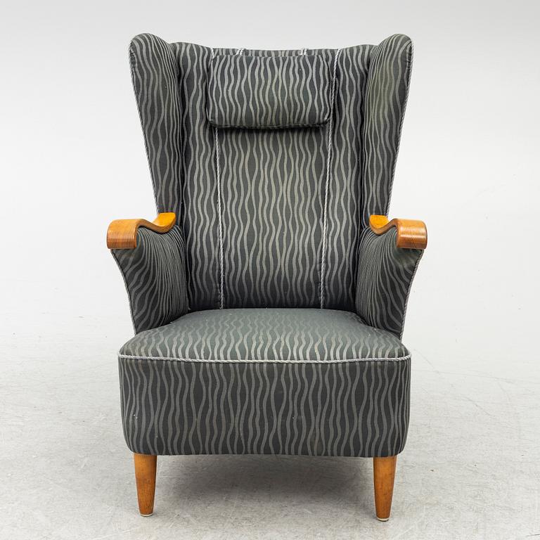 A Swedish Modern armchair, 1940s.
