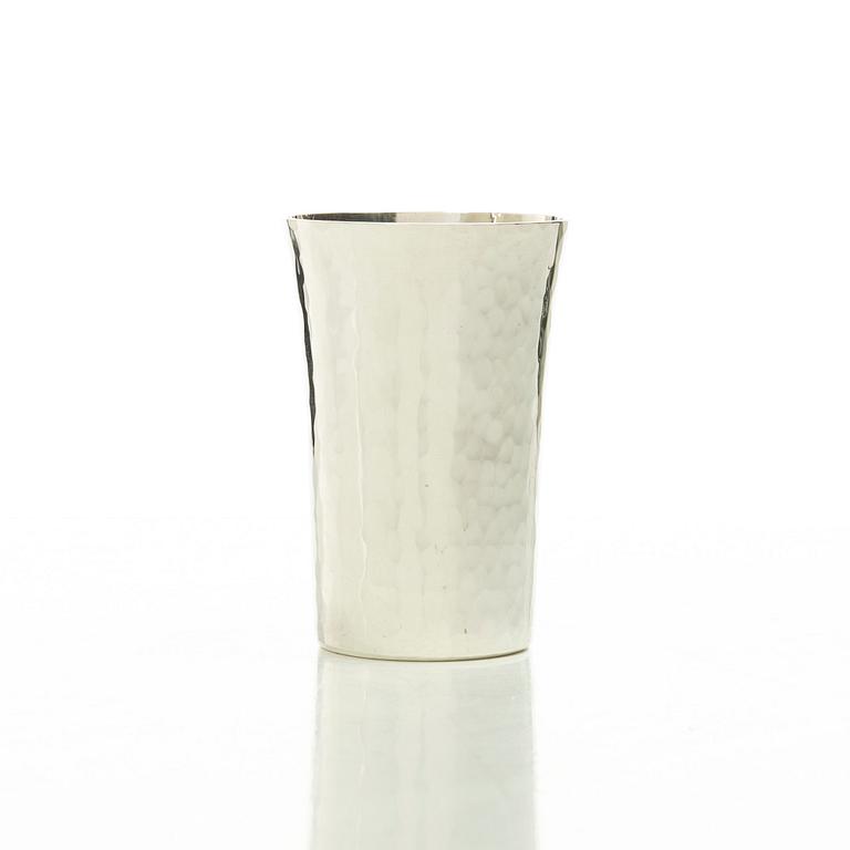 A set of twelve silver beakers, Mema Guld & Silver Ab, Lidköping 1970.