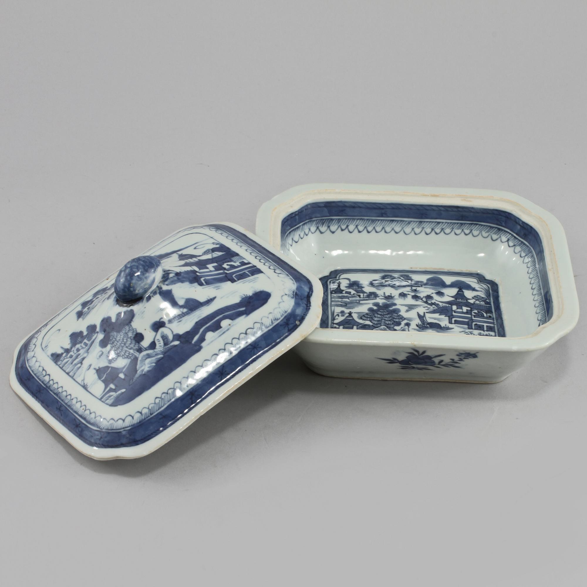 LOCKKAROTT, porslin, Kina, 1800-tal.