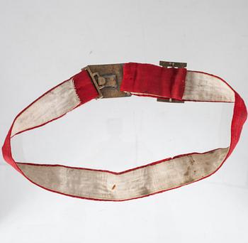 BÄLTE / SKÄRP, mässing samt linne, märkt VPK (Frivilliga Brandkåren) 1900-tal.