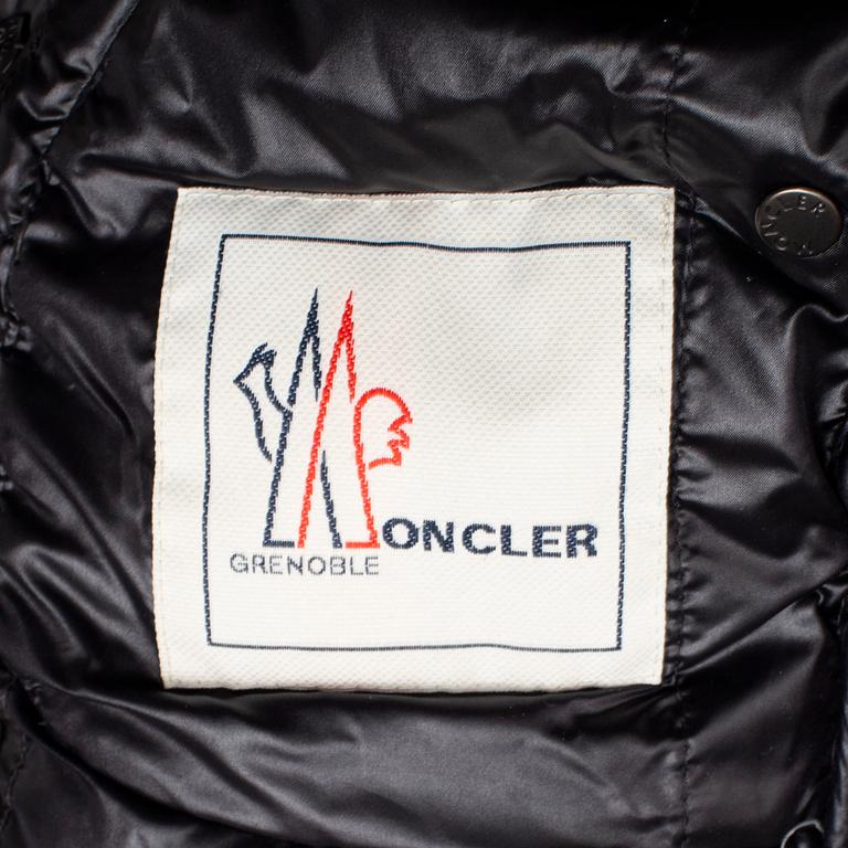 MONCLER, dunjacka, storlek 2.