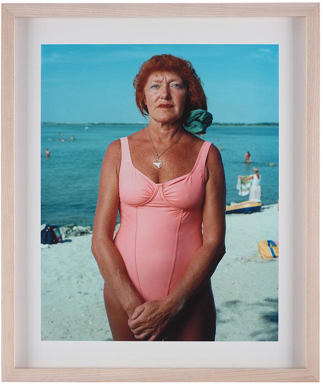 "Agneta Lundvall, barnmorska, Klagshamns strand, Skåne 1994".