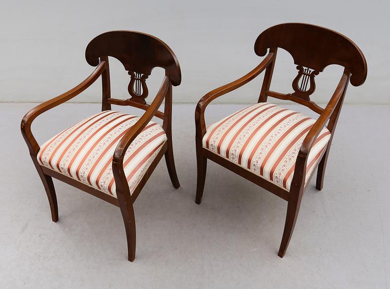 KARMSTOLAR, 1 par, Karl Johan-stil,  1900-talets första hälft.