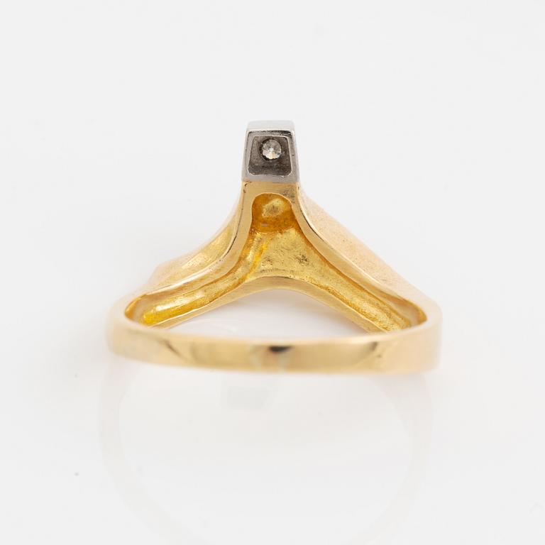 Björn Weckström, An 18K gold Lapponia ring DIamond promise" set with a round brilliant-cut diamond.