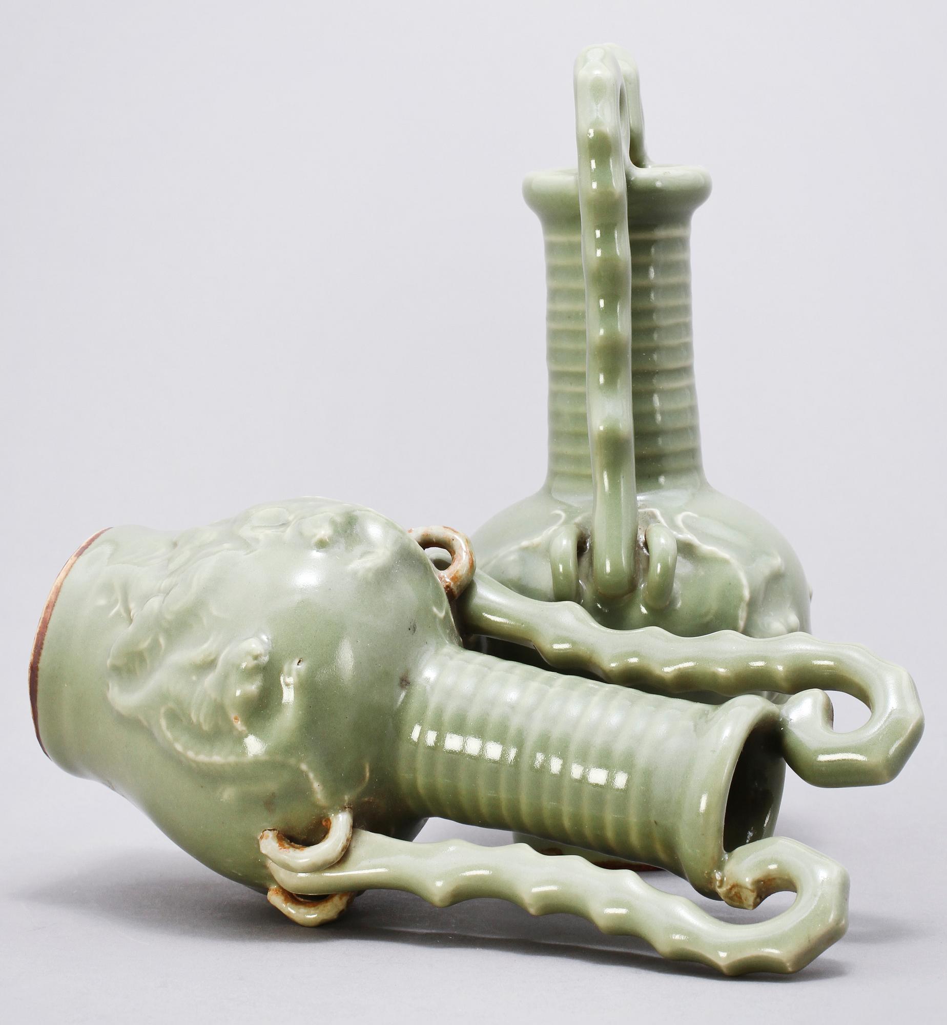 VASER, ett par, porslin, Kina, 1800/1900-tal.