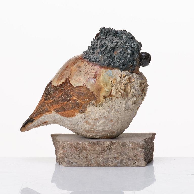 Tyra Lundgren, a stoneware sculpture of a bird, own workshop, 1978.