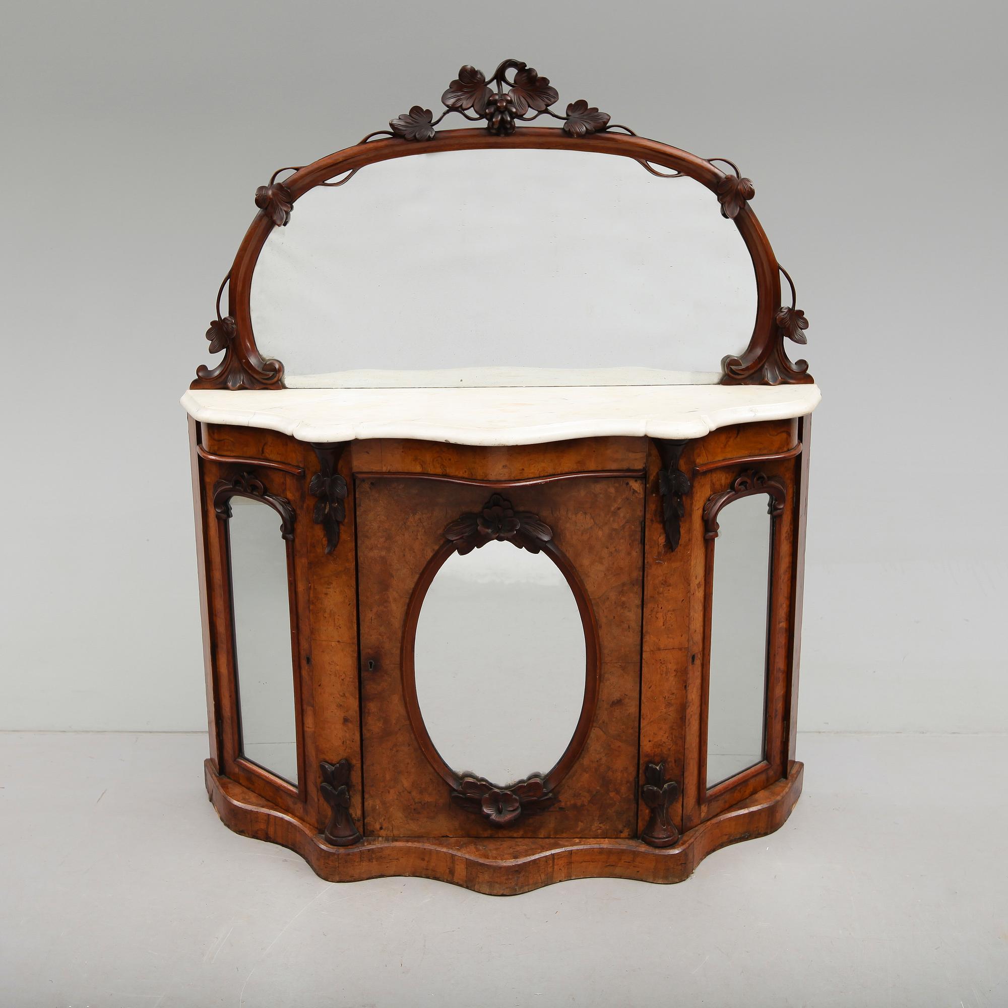 SIDEBOARD, viktorianskt, England, 1800-talets andra hälft.