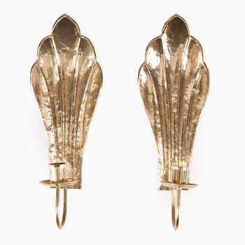 VÄGGLJUSSTAKAR, ett par, mässing,Lars Holmström, Arvika, omkring 1900-talets mitt.