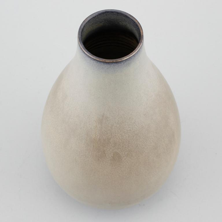 Unique stoneware vase by CARL-HARRY STÅLHANE, Rörstrand, signed and dated -51.