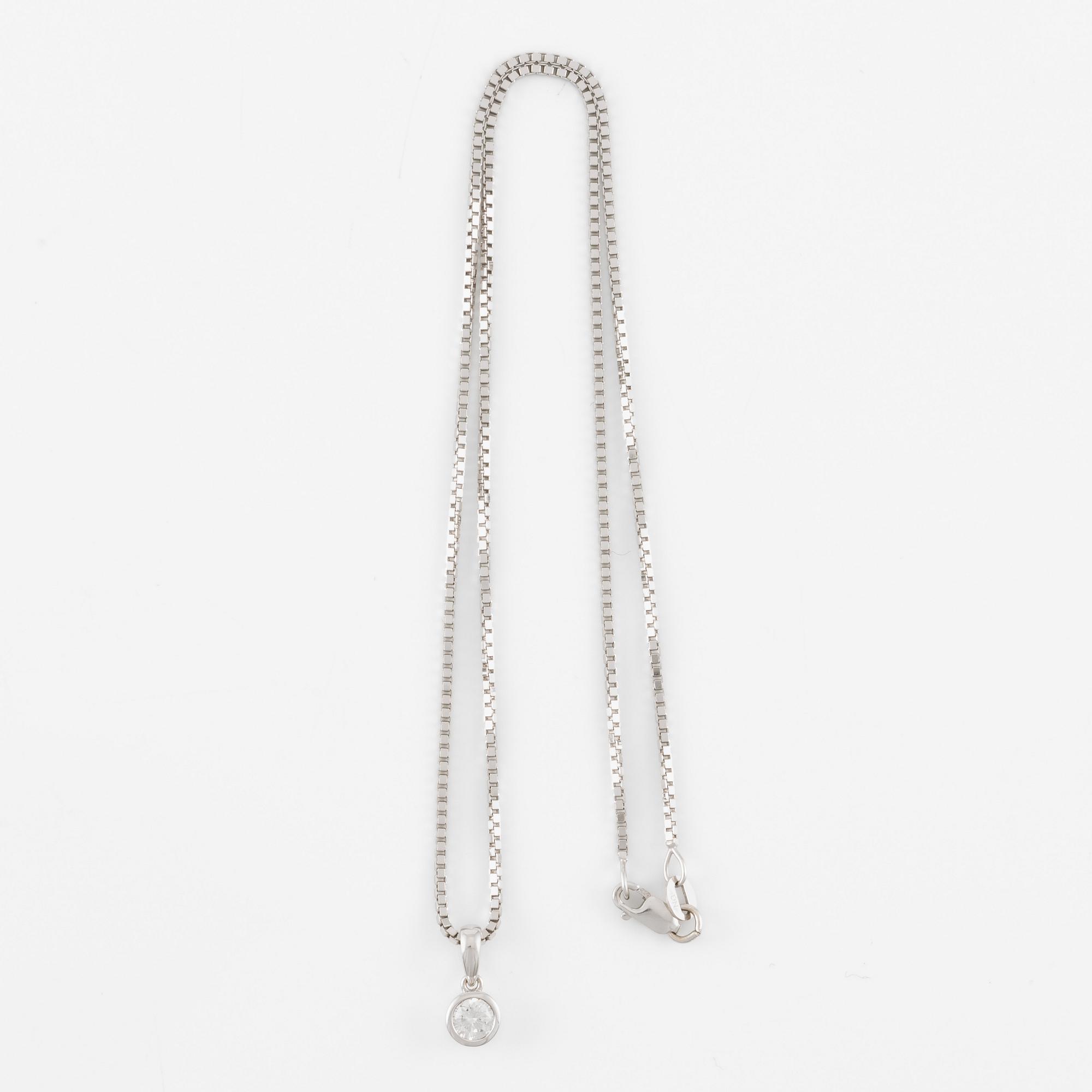 Collier 18K vitguld med briljantslipad diamant 0.40 ct.