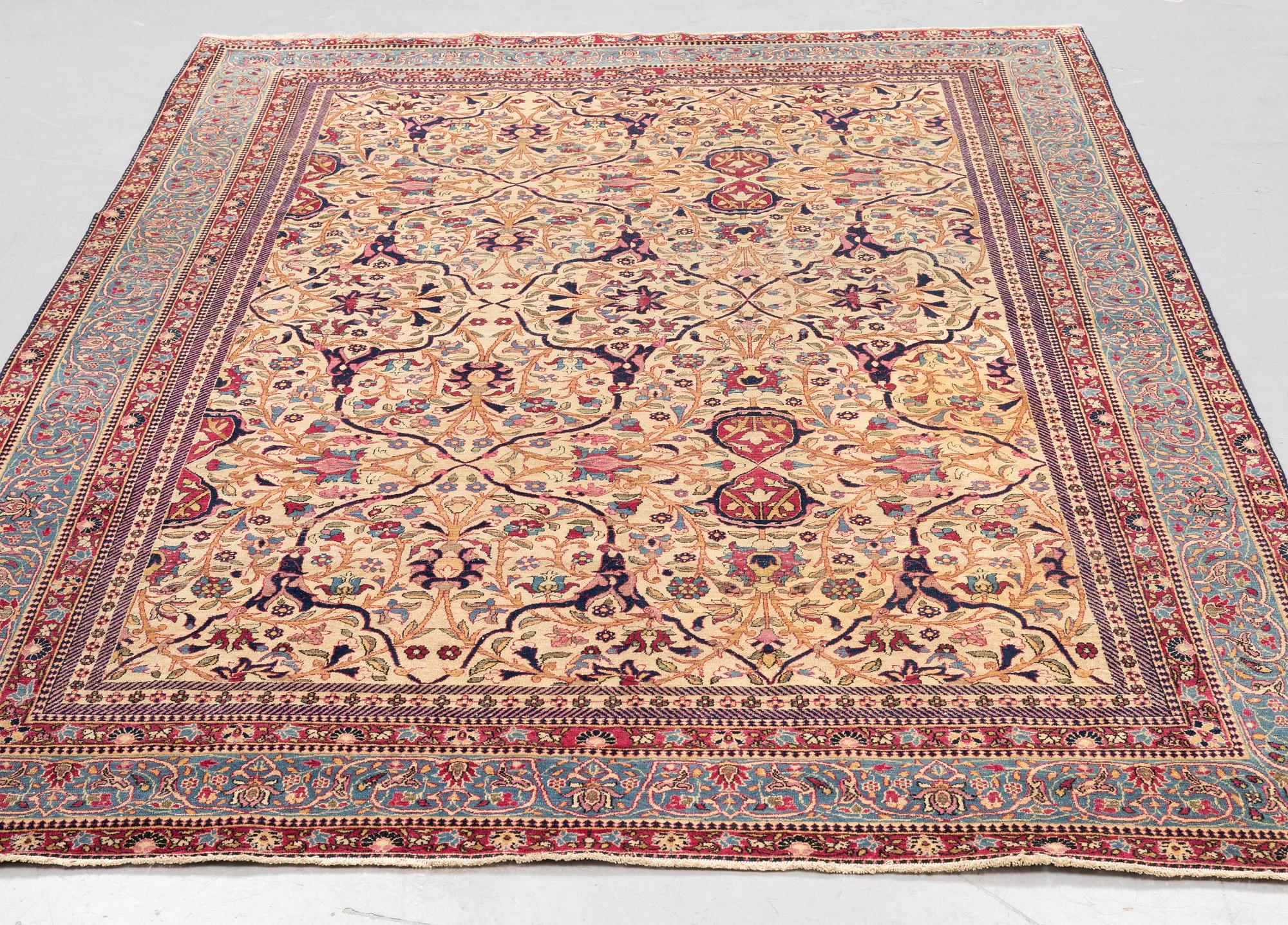 Matta, antik Teheran, ca 281 x 200 cm.
