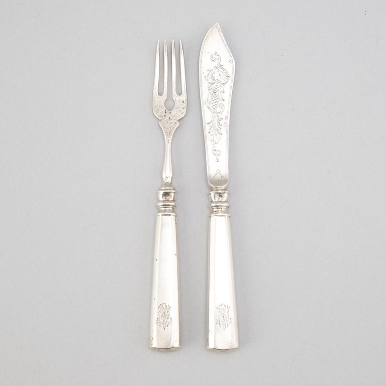 A set of twelve Hungarian early 20th century silver 800/1000 fish-cutlery.