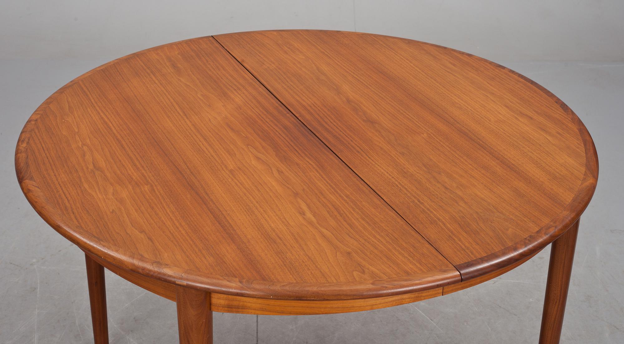 MATSALSMÖBLEMANG, 6 delar, 1900-talets andra hälft.