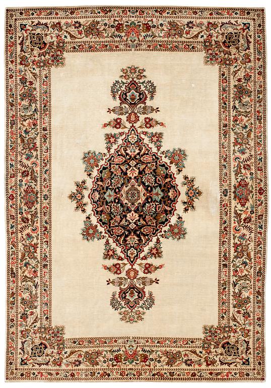OLD SILK KASHAN/QUM.