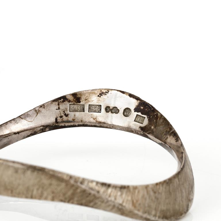 ARMBAND SAMT ARMRING, sterlingsilver, Rey Urban, Stockholm 1967 resp 1976. Tot ca 105 gram.