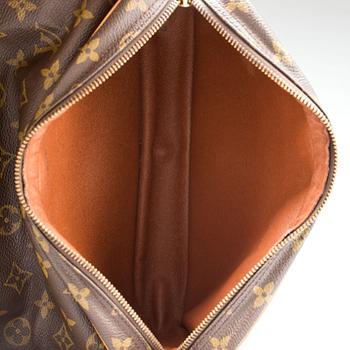 VÄSKA "Epaule" Louis Vuitton. Frankrike.