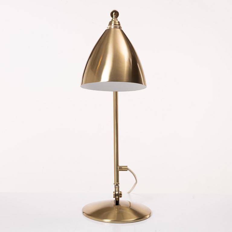Robert Dudley Best, table lamp, "Bestlite BL2", Gubi.