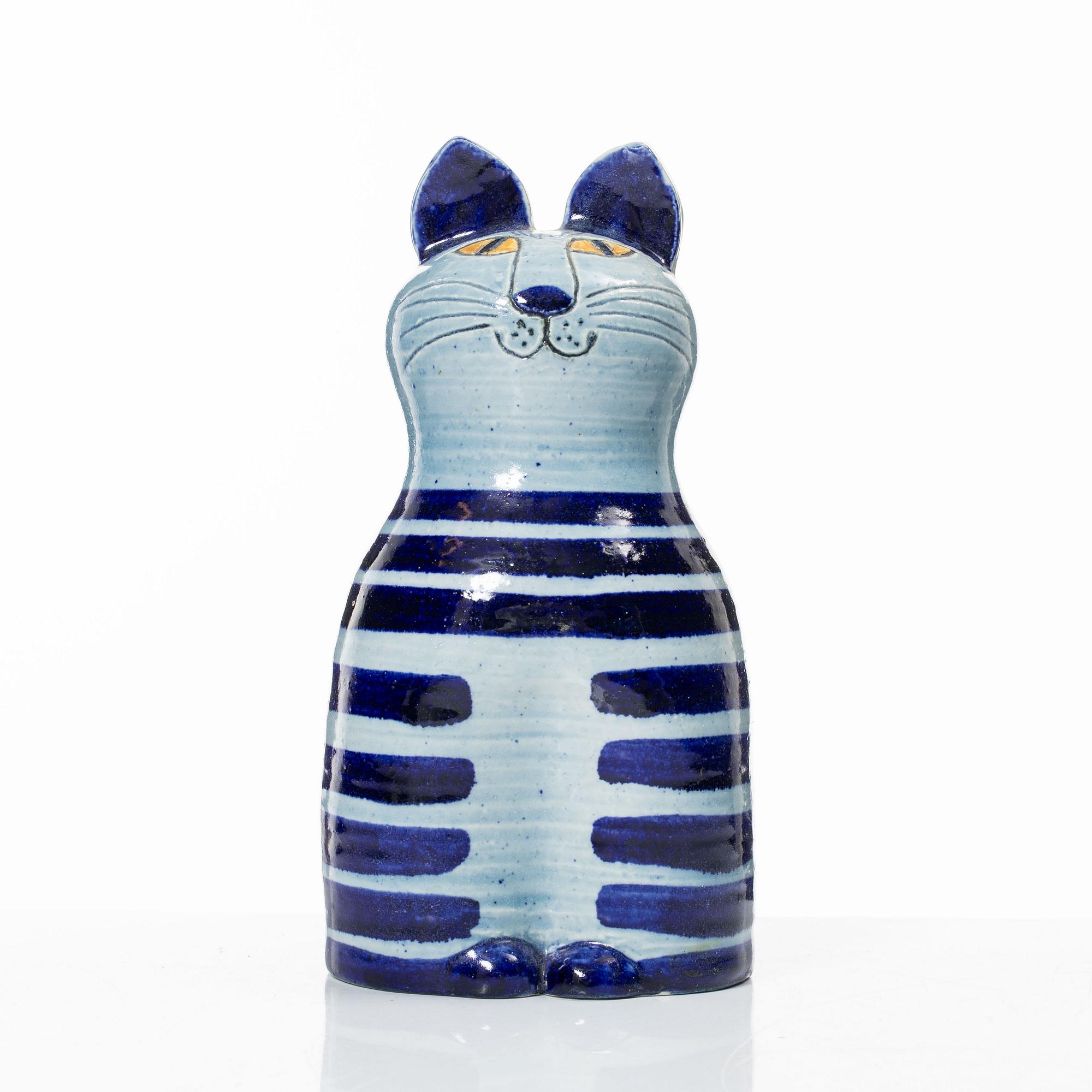 Lisa Larson, a 'Stor katt' stoneware figurine from the series 'Tripp, trapp, trull', Gustavsberg.