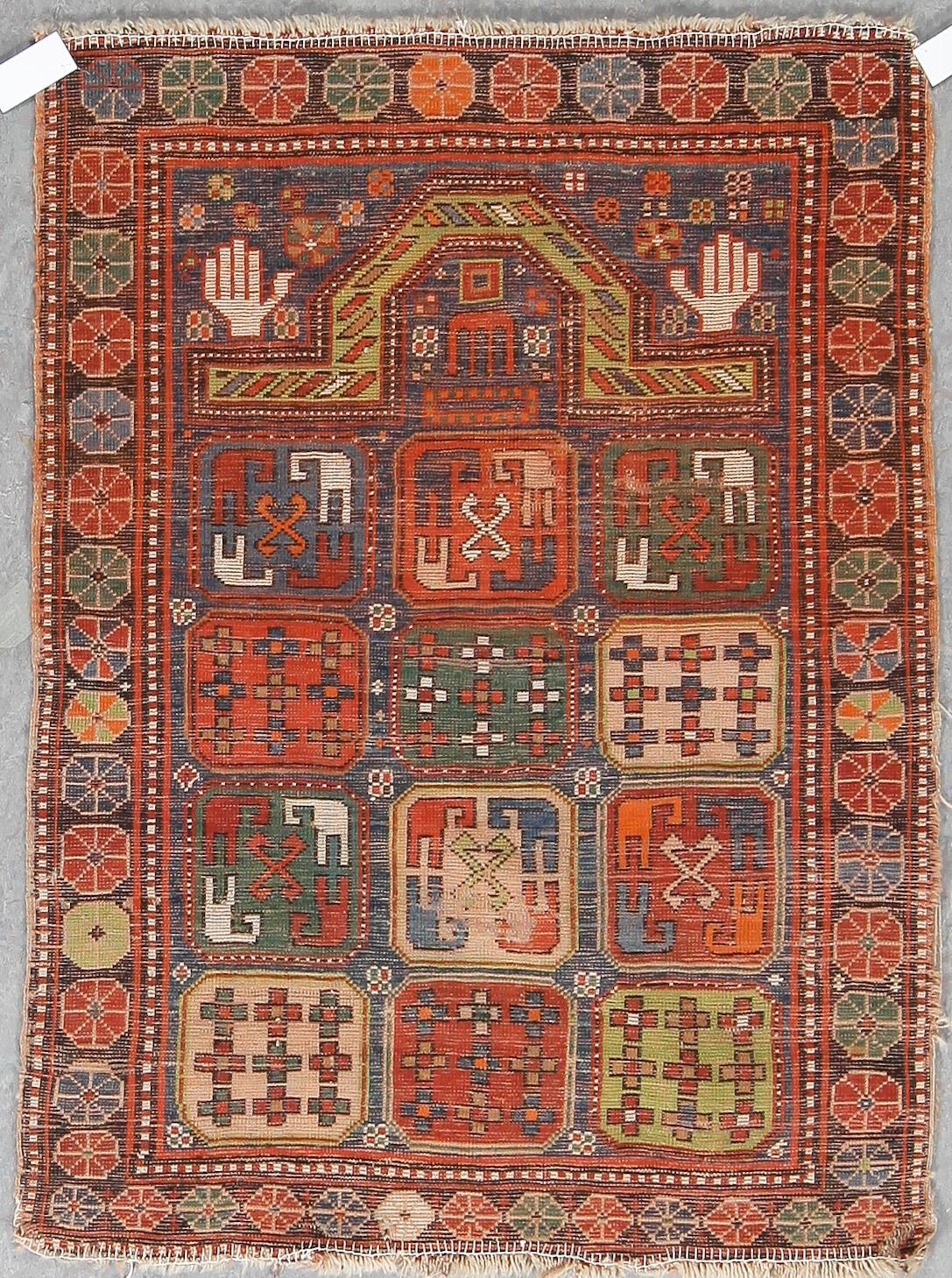 MATTA, antik/semiantik, Kaukas, ca 132x99 cm.