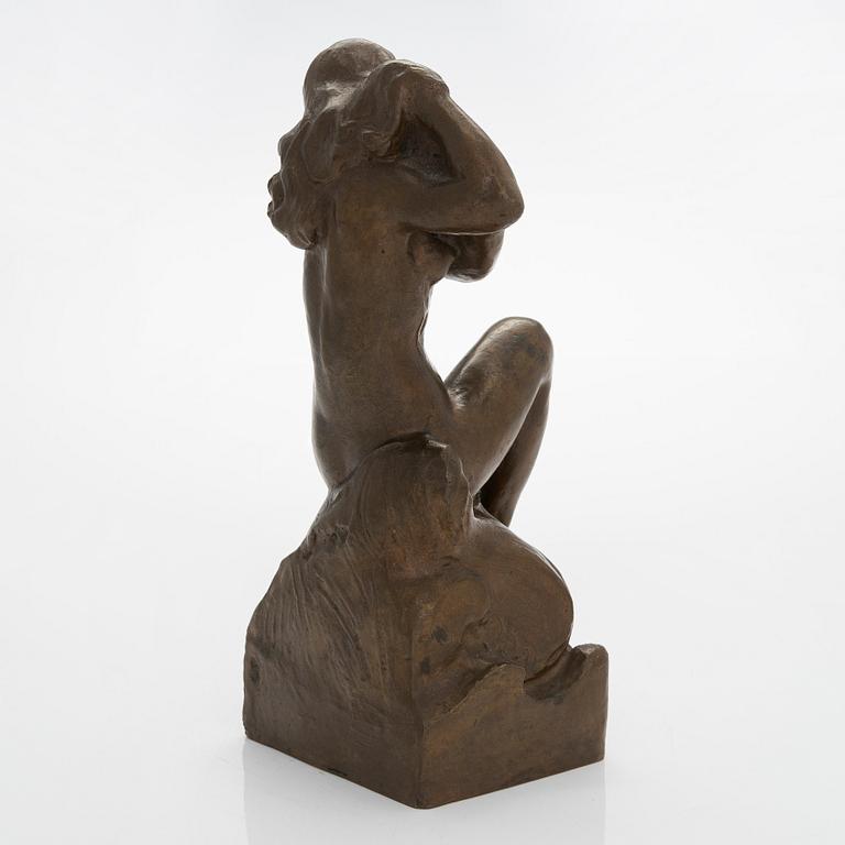 Aarre Aaltonen, Sitting Woman.