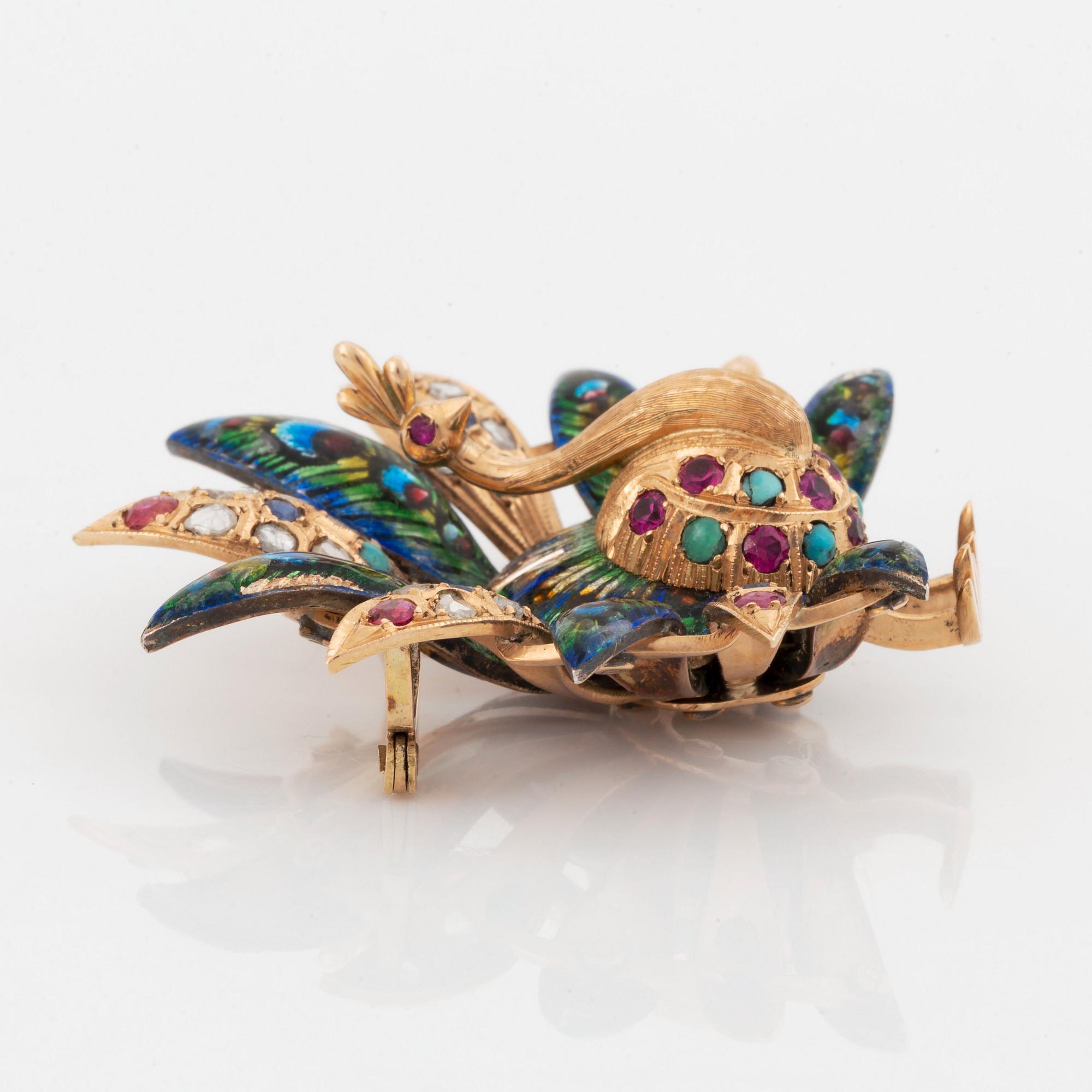 Brosch 14K guld med emaljdekor samt rosenslipade diamanter, safirer och opaler.