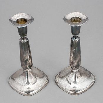 LJUSSTAKAR, ett par, silver, Tore Eldh, Ceson, Göteborg, 1969 och 70.