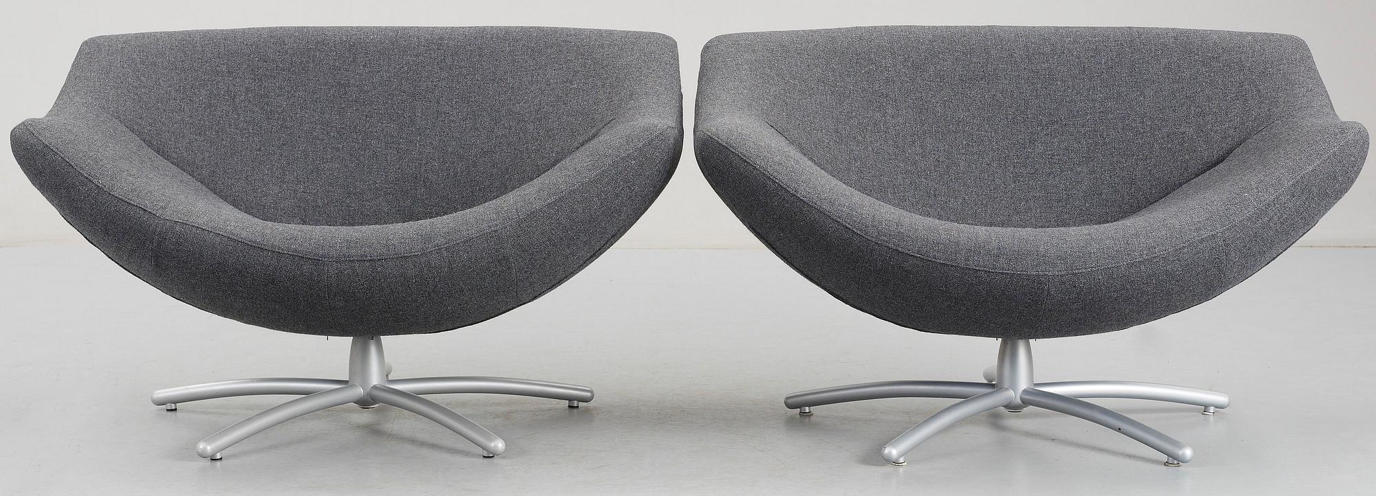 FÅTÖLJER, ett par, "Ginna", Gerard van der Berg, Holland.