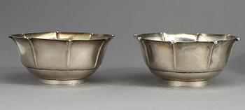 SKÅLAR, 4 st, silver, 1900-tal, bla Stockholm. Vikt ca 1046 gram.